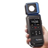 Luxometr FNIRSI FPM-02 — recenzja precyzyjnego miernika 99 990 LUX z obrotową sondą, ekranem TFT HD i pomiarem temperatury